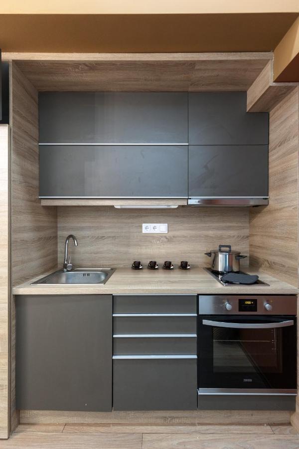 Kazinczy 10 Apartment With 3 Bedrooms Budapest Bagian luar foto